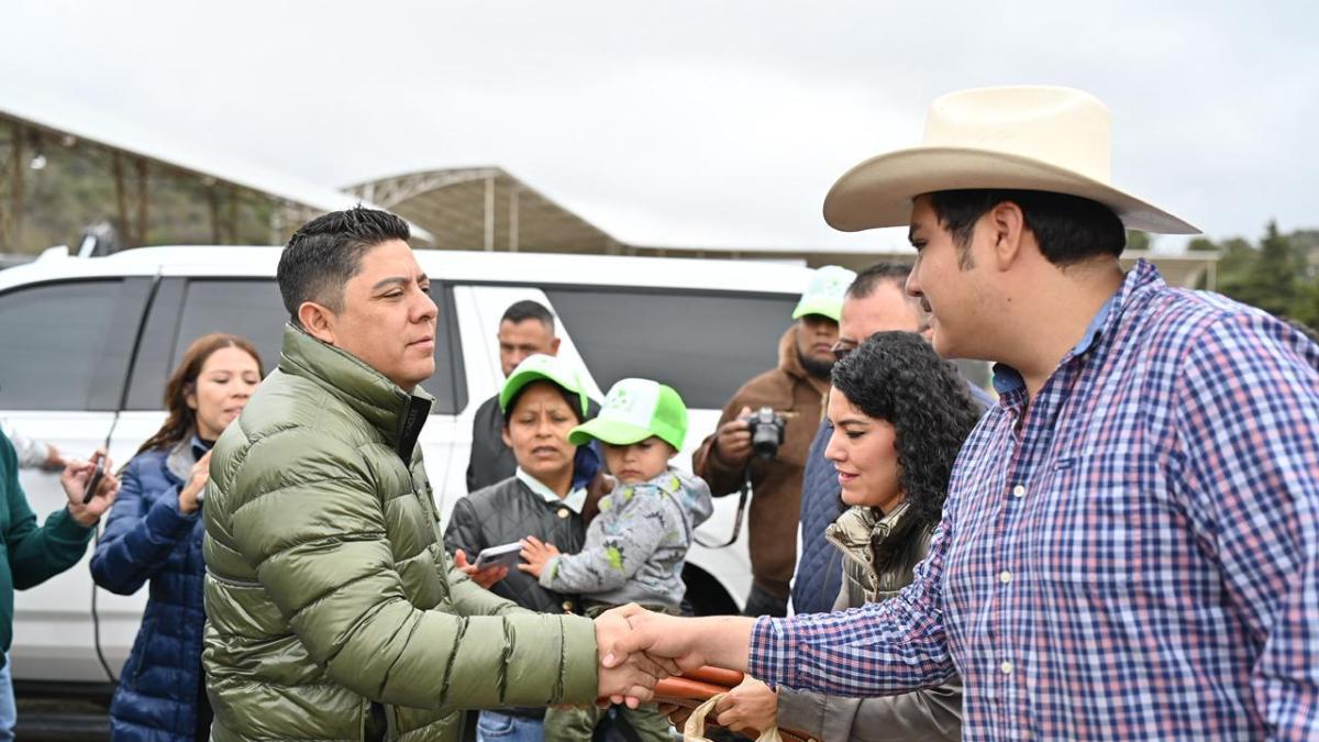 Ricardo Gallardo anuncia inversión histórica para la región media