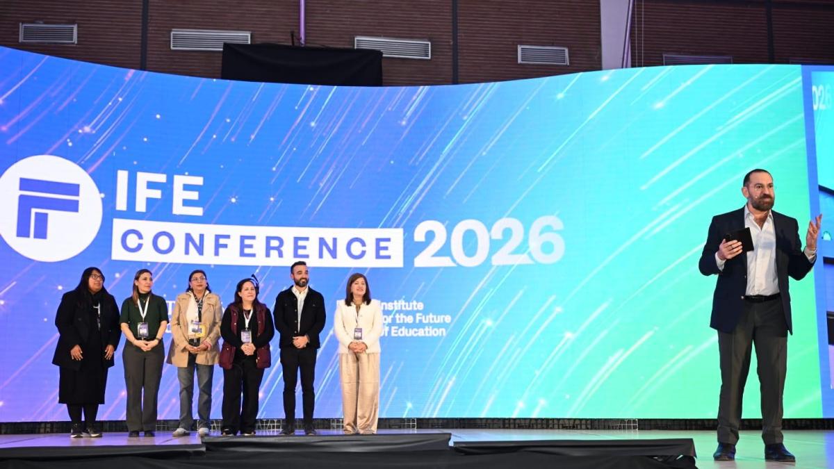 La IA debe ser aliada estratégica para el futuro de la educación, coinciden expertos internacionales