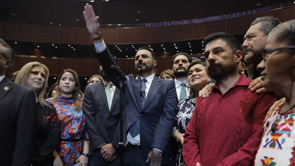 Diputados designan a Aureliano Hernández como titular de la ASF