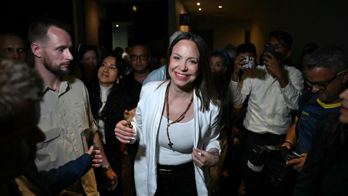 La oposición venezolana ratifica a la Nobel Machado como líder política
