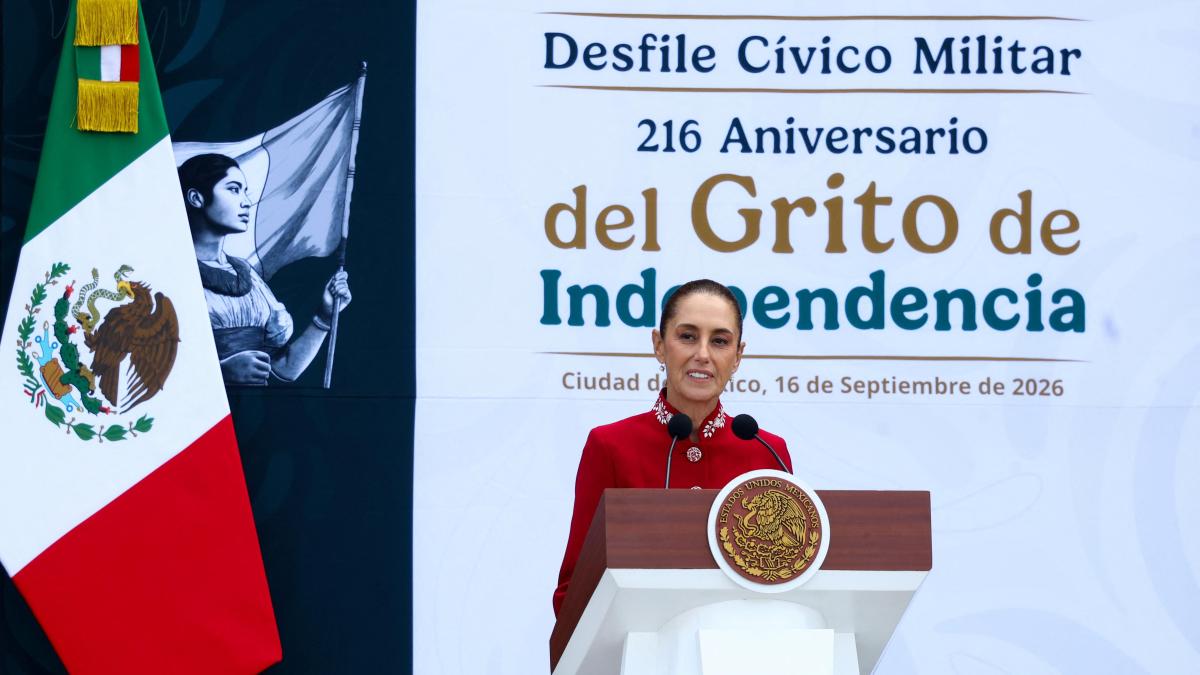 "México no doblega, arrodilla ni se vende": Claudia Sheinbaum en el Desfile Militar