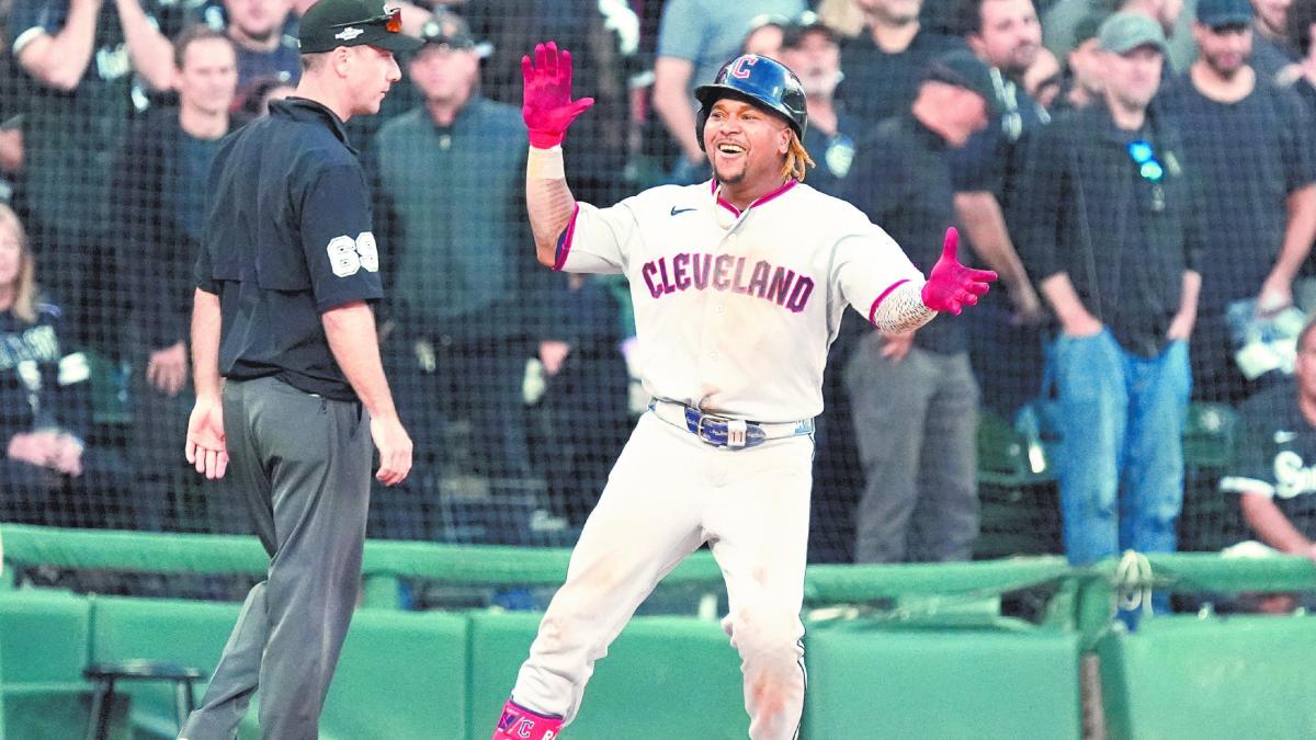 Guardians golpean euforia de White Sox en postemporada de MLB