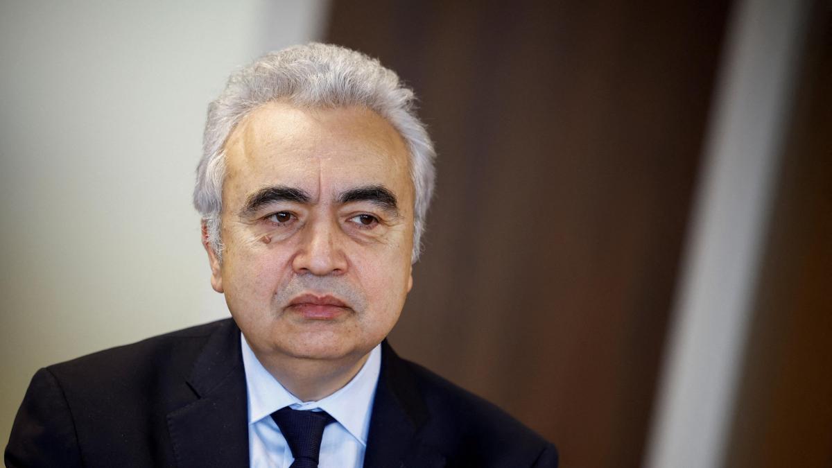 El director de la AIE es pesimista sobre una "normalización" del mercado petrolero en 2027