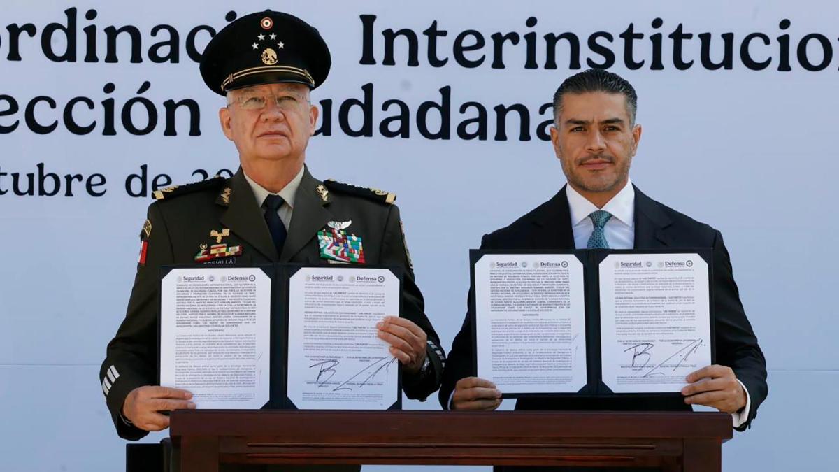 Defensa y la SSPC acuerdan interconectar sistemas de inteligencia para combatir al crimen organizado