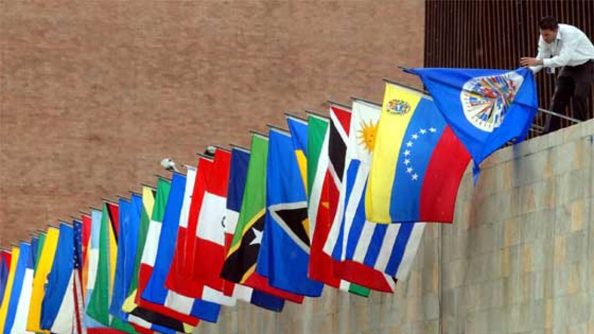 Renuncia jefa de gabinete de la OEA en medio de acusaciones de presunta corrupción