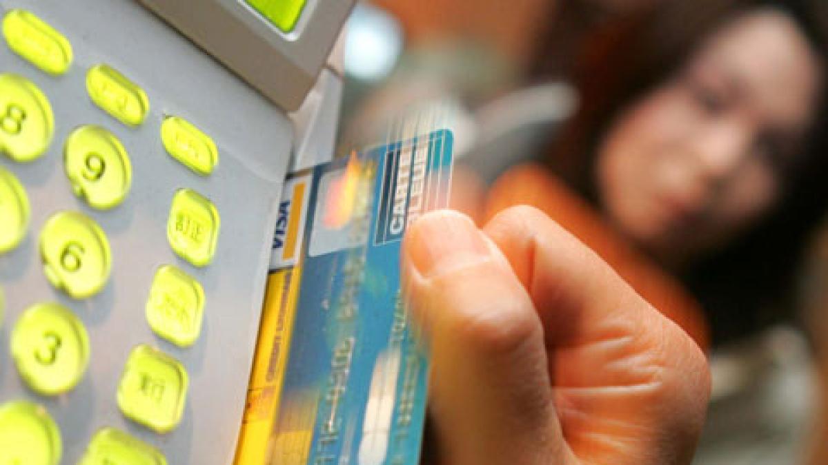 ¿En busca de una tarjeta de crédito? Éste es el CAT que cobran Nu, Klar, Stori, Didi y Finsus