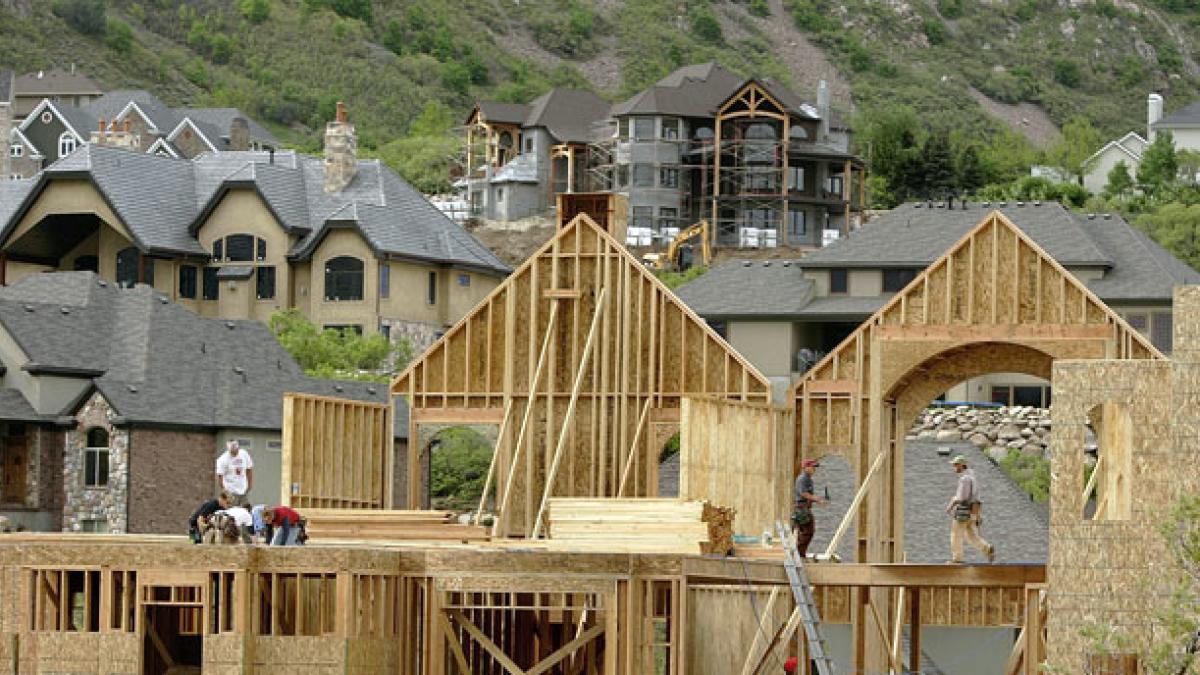 La construcción de viviendas unifamiliares en EU cae en mayo a su menor nivel en ocho meses