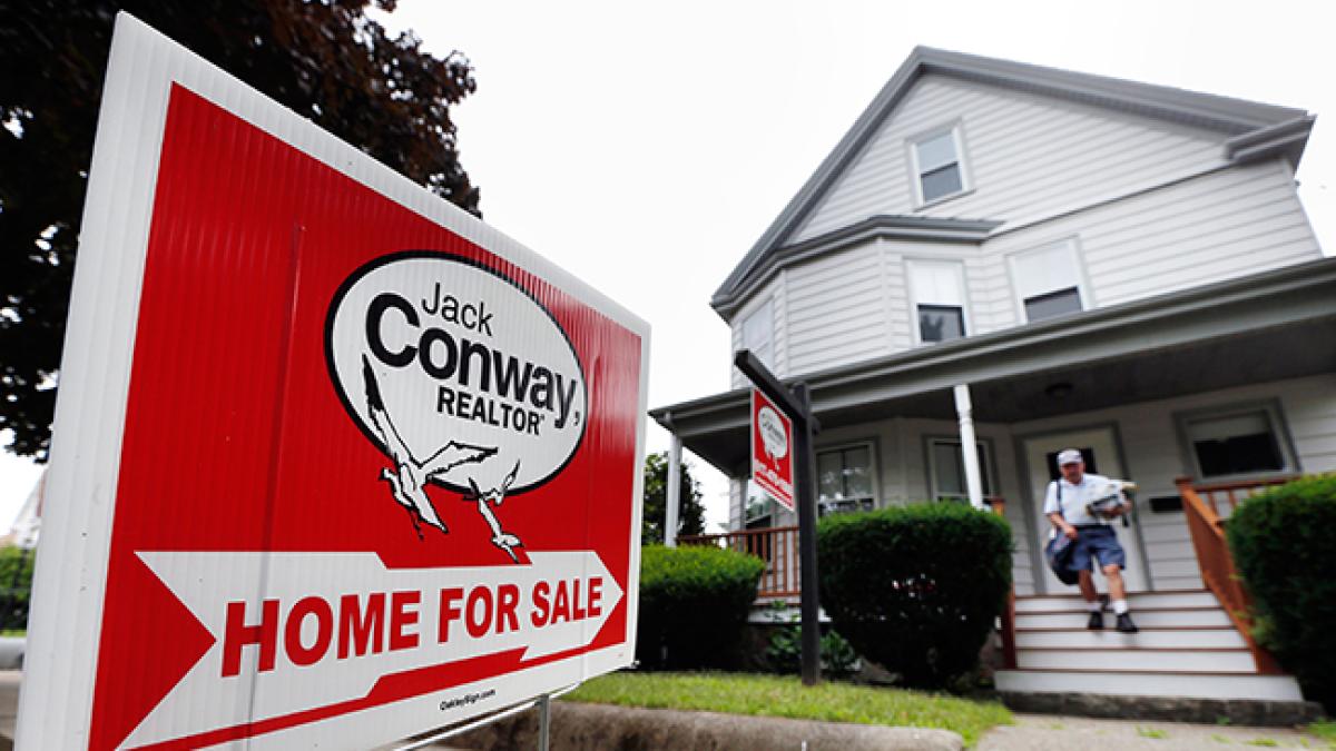 Ventas de viviendas de segunda mano en EU tocan su nivel más alto en casi 3 años