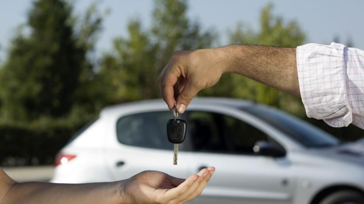 Lo que debes saber si vas a comprar o vender un auto usado