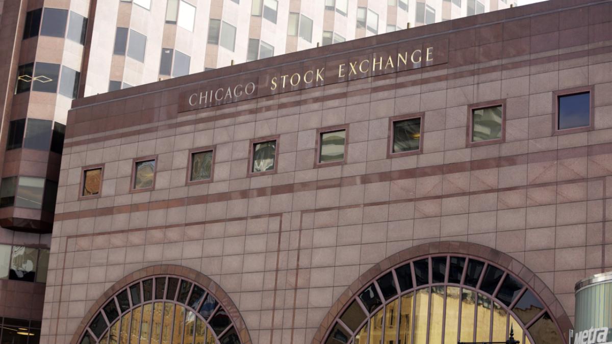 Confianza en el peso cae por segunda semana al hilo