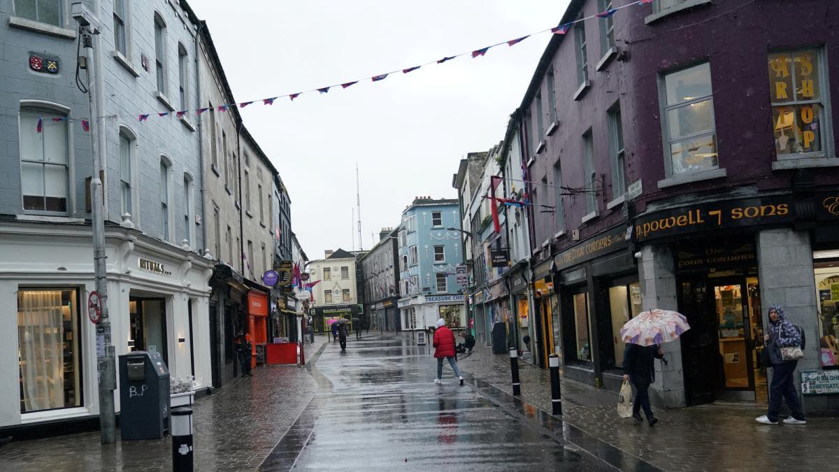 Irlanda arrastra a la economía de la zona euro