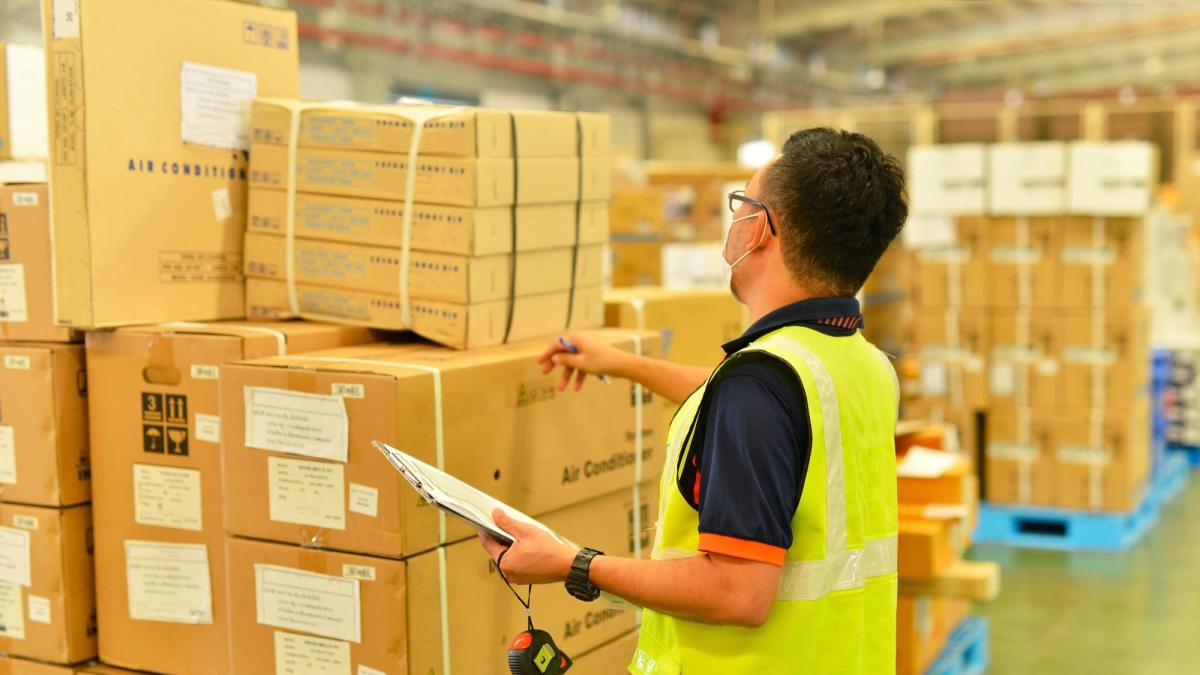 Los inventarios mayoristas en EU aumentaron por tercer mes consecutivo en abril