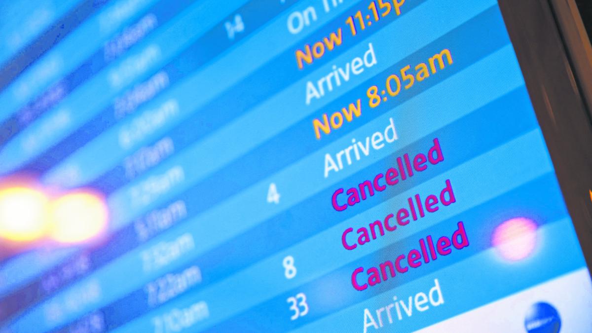 Aerolíneas cancelan más de 2,000 vuelos en Estados Unidos por tormenta invernal