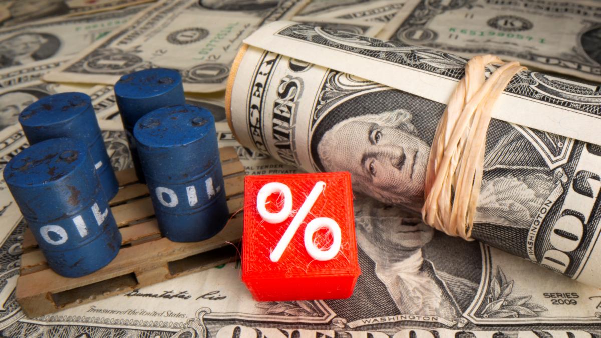 Secretario de Energía de EU descarta que el petróleo alcance los 200 dólares por barril