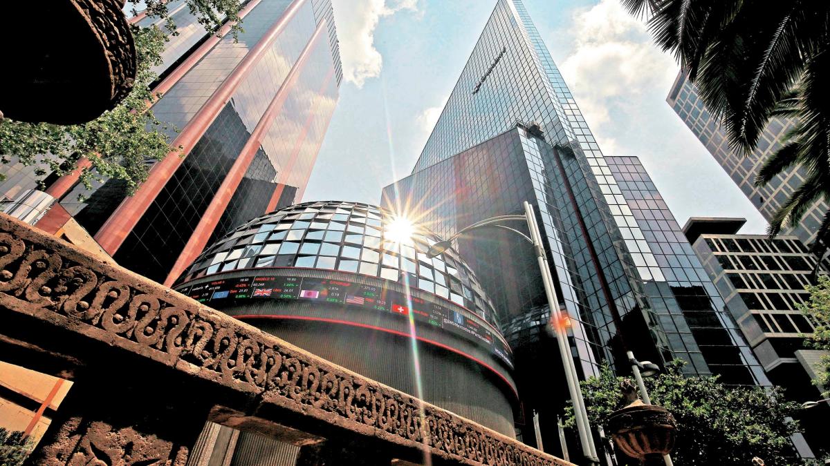 BMV perfila caída en la última sesión del año, pero apunta a un avance anual de casi 30%