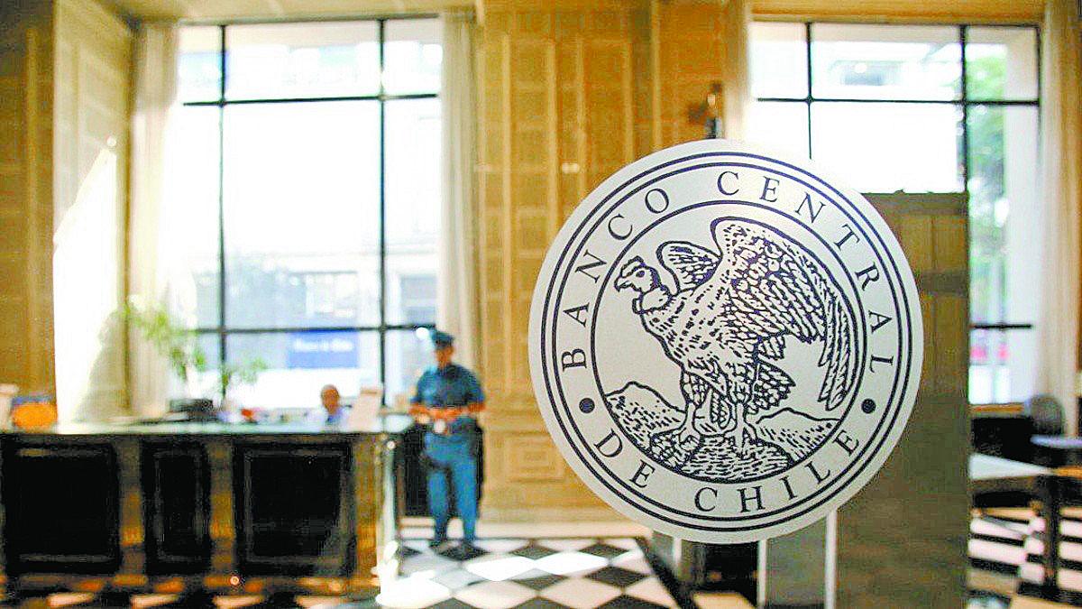 Banco Central de Chile recorta tasa de interés al 4.5%