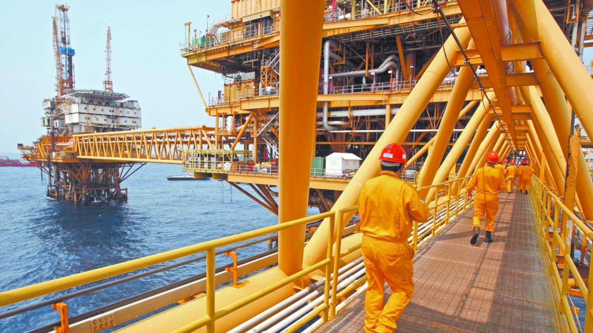 Bombeo de crudo Pemex hila 23 meses a la baja