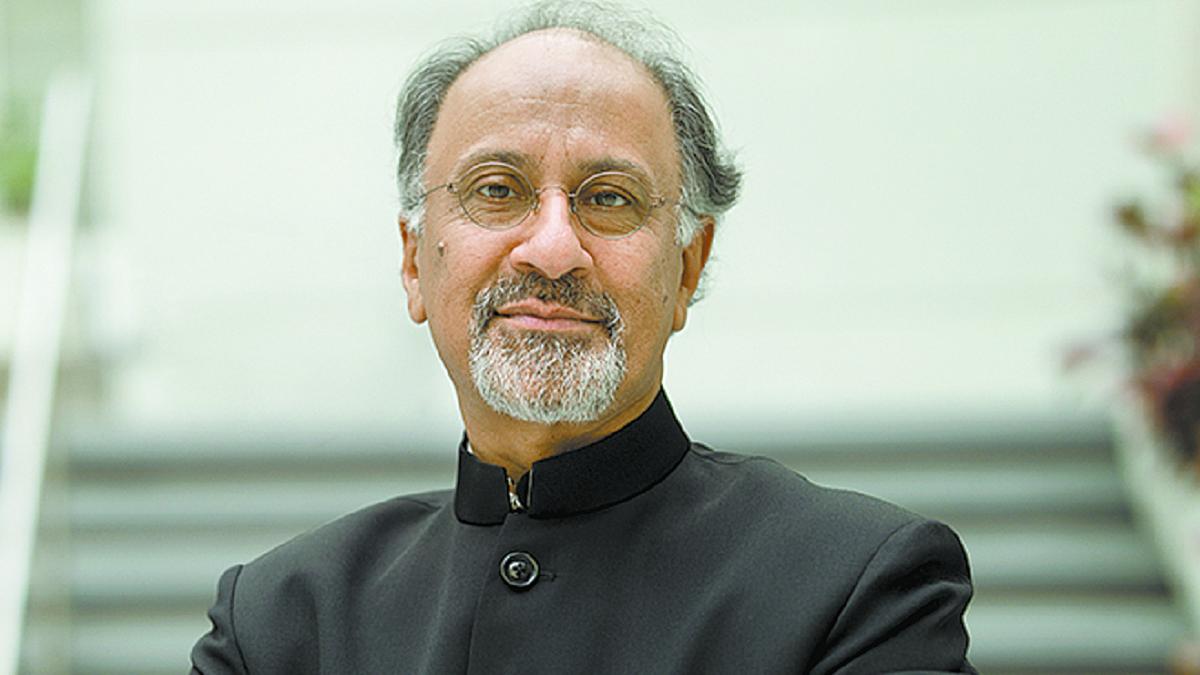 Indermit Gill, economista jefe del Banco Mundial, anuncia su jubilación para finales de agosto