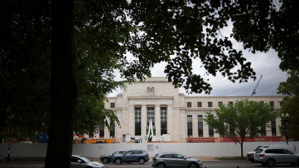 FOMC prevé un segundo aumento de tasas antes de que termine el año: actas