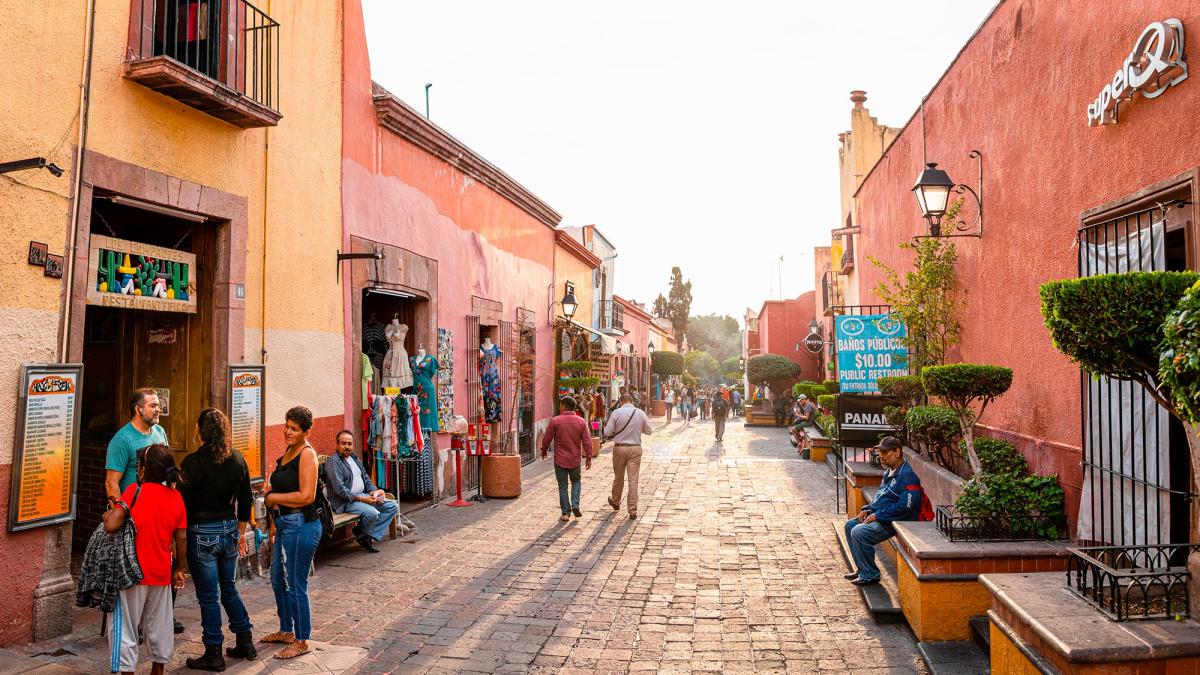 Comercio de Querétaro rebasa expectativas por fiestas patrias con derrama de 720 mdp