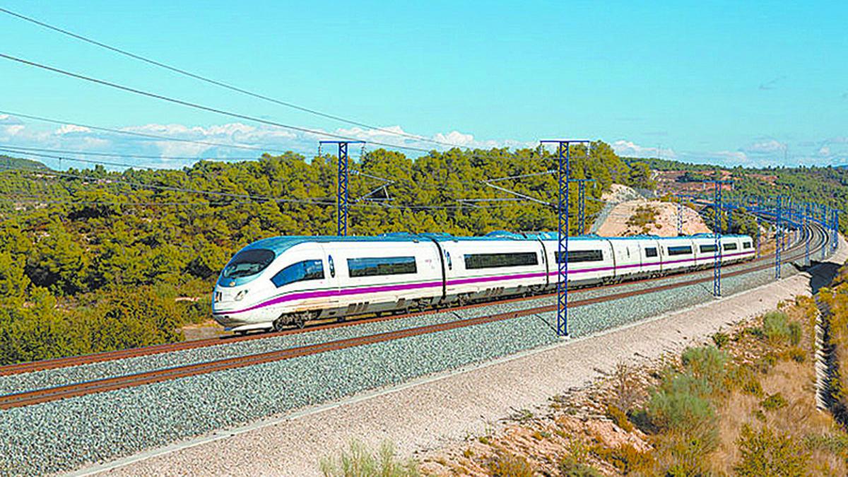 Avanza 8% la construcción del tren México-Querétaro; transportará a 10 millones de pasajeros al año