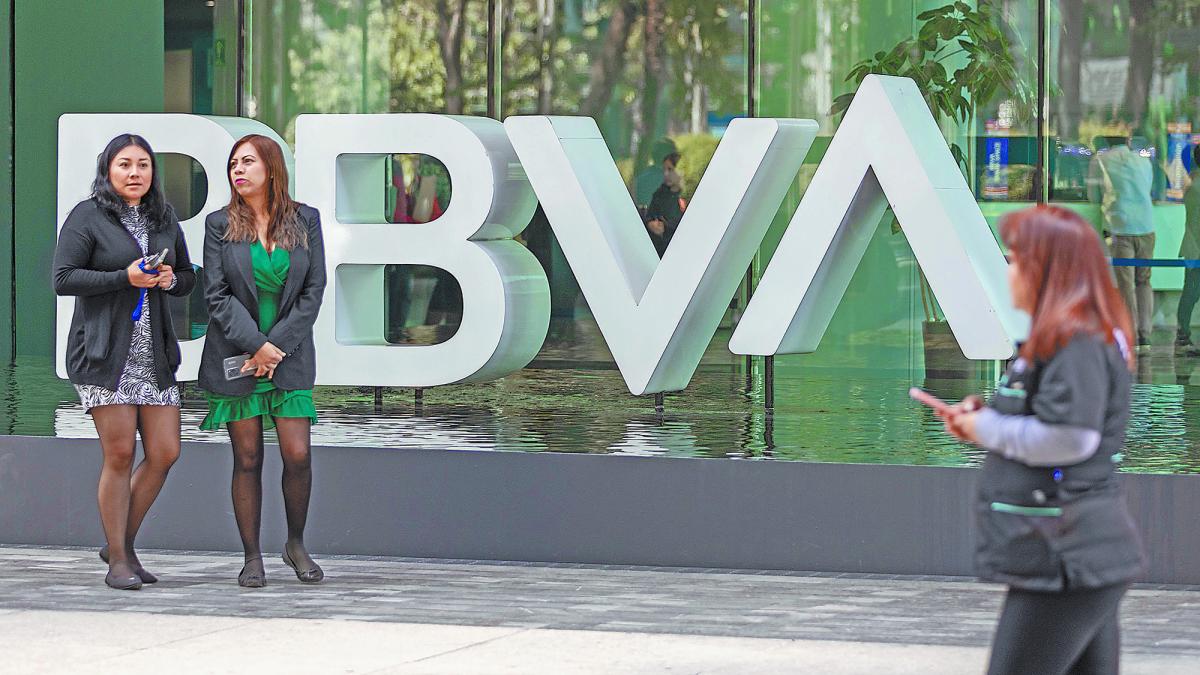 BBVA sube a 1.8% su estimación para el PIB de México y espera un 2026 más atractivo en el país