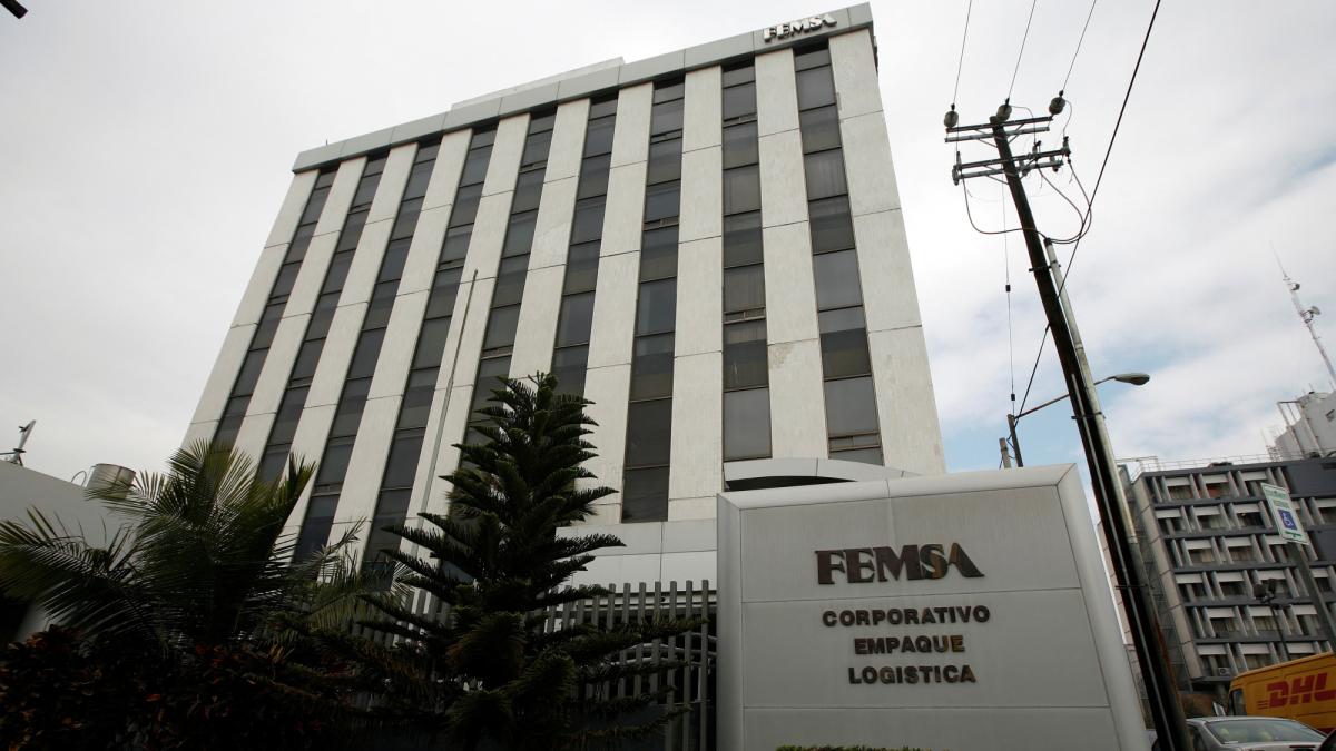 FEMSA comprará sus acciones en Estados Unidos