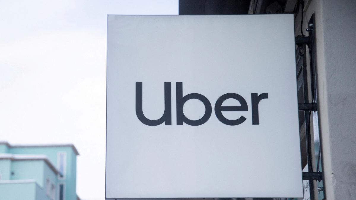 Uber ganó 10,053 millones de dólares en 2025; anuncia despliegue de robotaxis en Madrid y otras ciudades