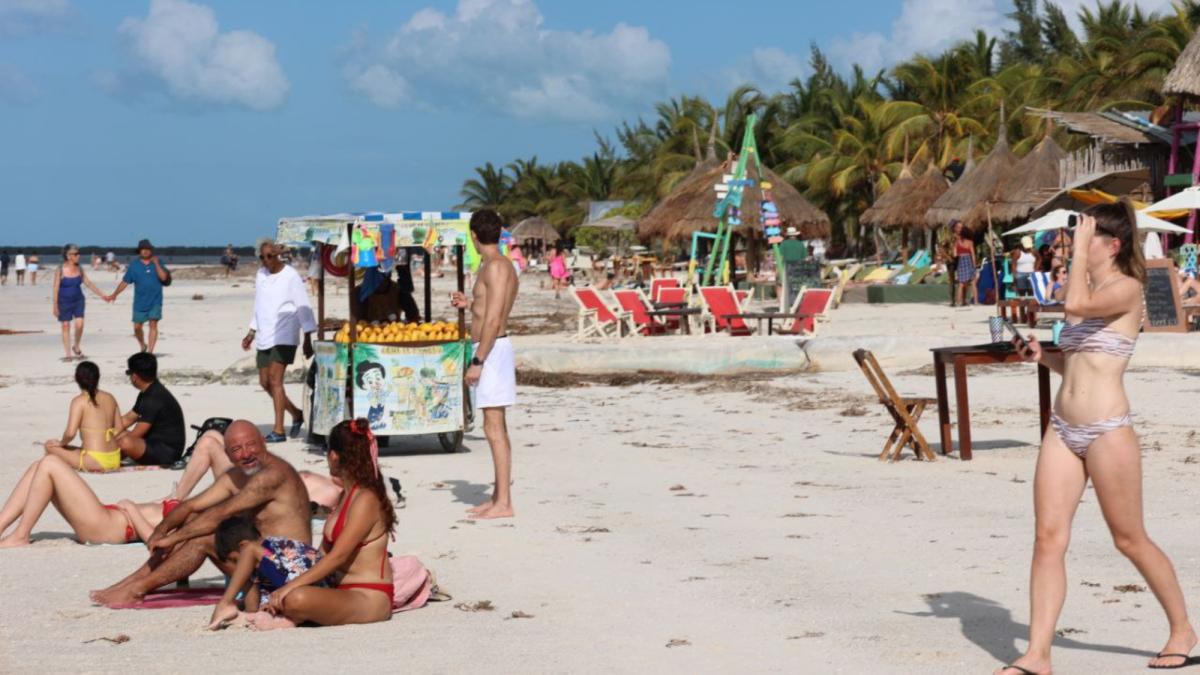 Quintana Roo combate fraudes a turistas con la campaña Verifica y Viaja