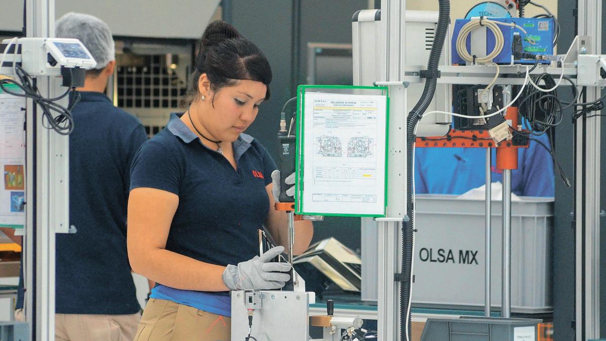 Aumenta la tasa de mujeres en condiciones cítricas de ocupación en Querétaro