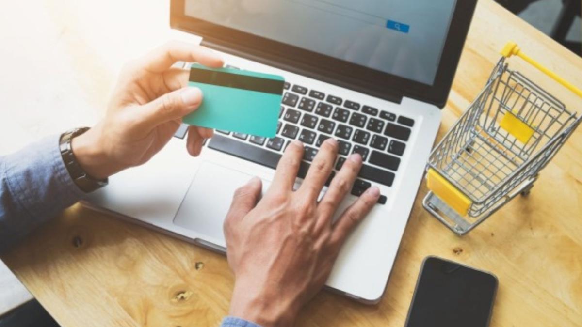 Ventas online baten récord en temporada festiva de EU