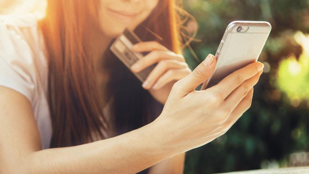 ¿Cómo vincular tu número celular a la CURP? Guía para hacerlo presencial o en línea