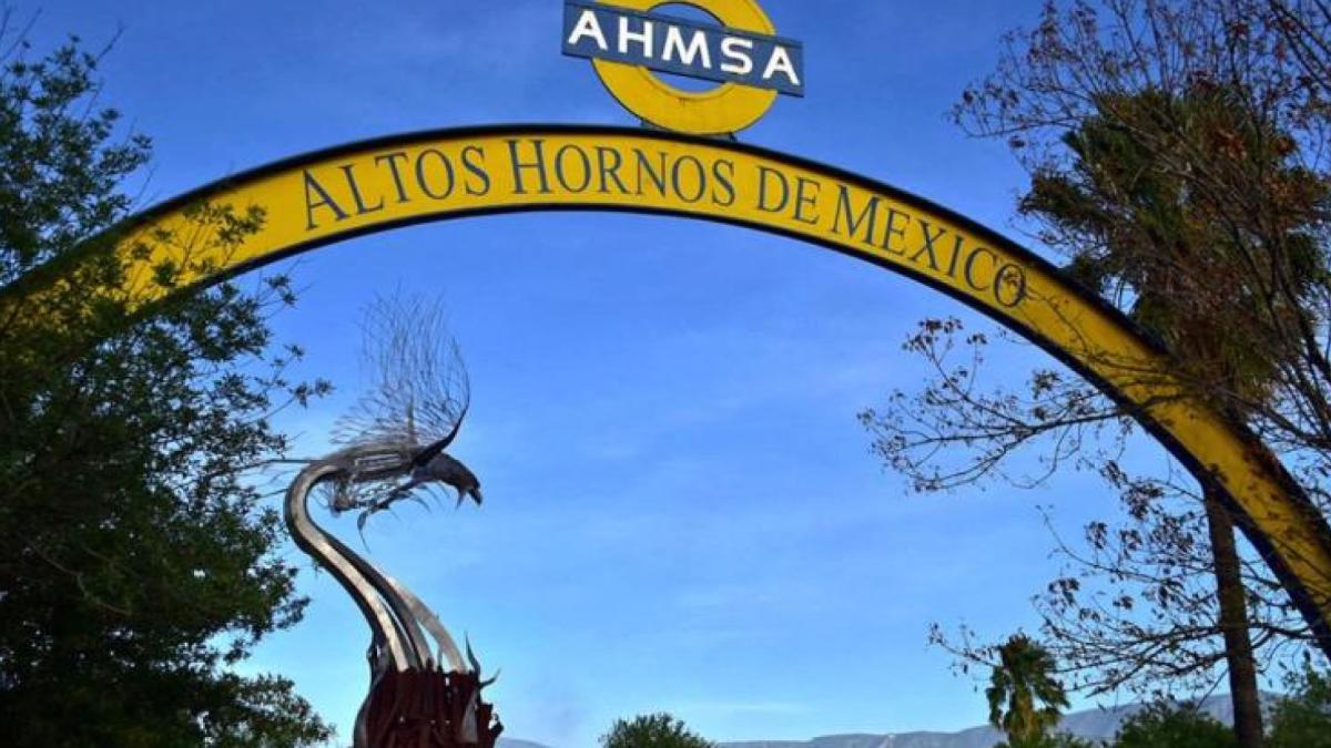 Sheinbaum pide justicia para trabajadores y reactivación de Altos Hornos de México