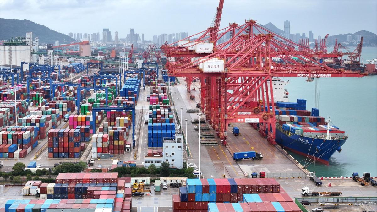 Economía de China creció 4.6% en el tercer trimestre