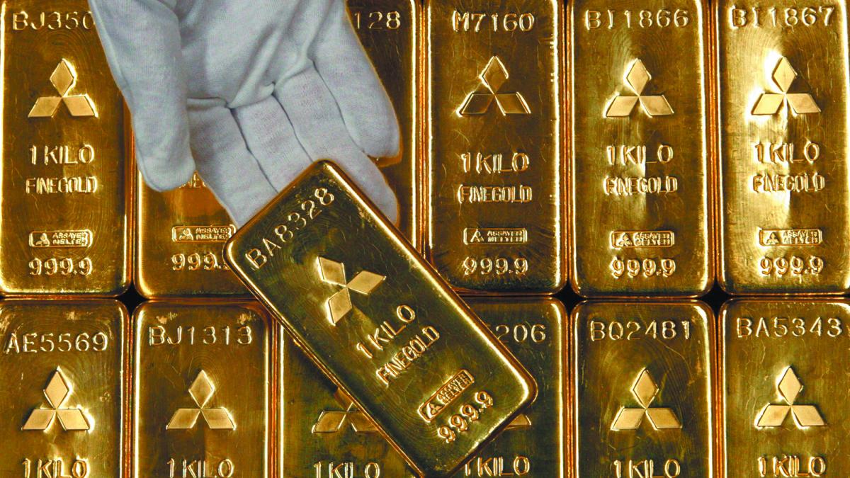 Oro arriba de los 5,000 dólares; otro máximo