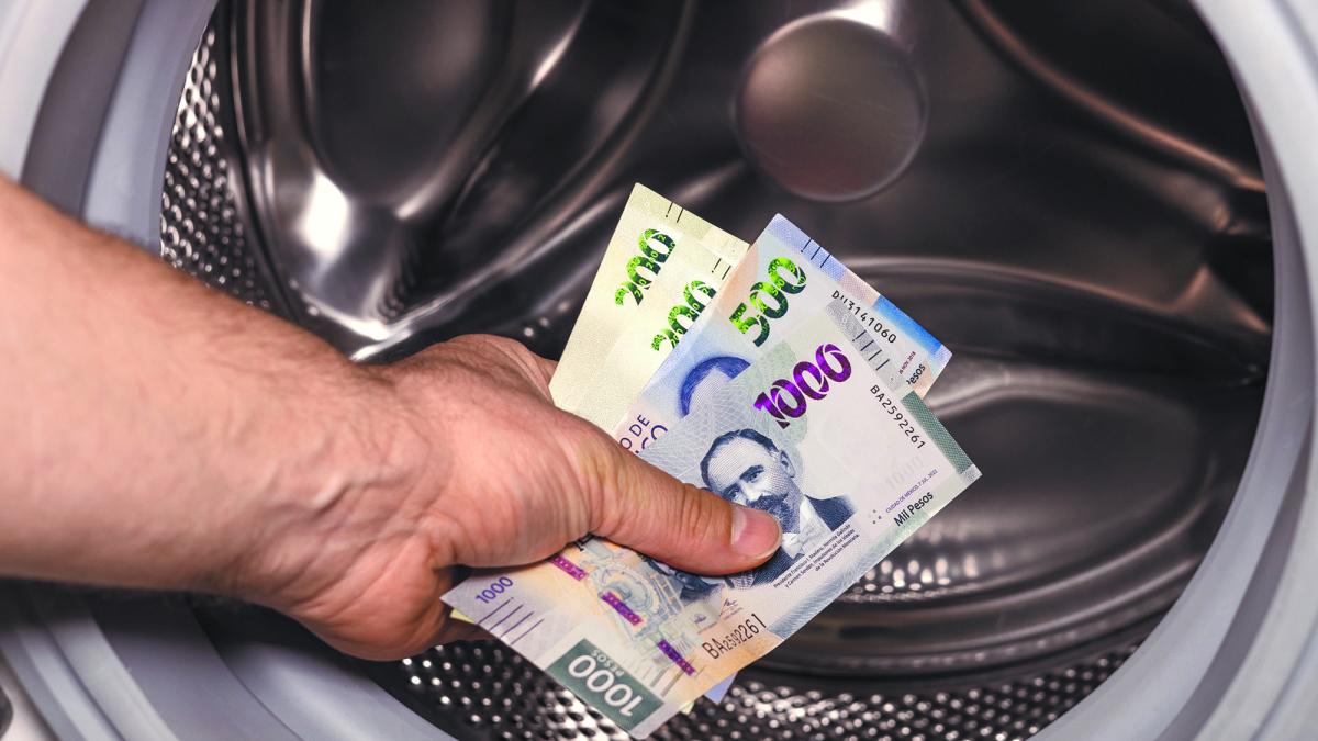 UIF y CNBV firman convenio para fortalecer lucha antilavado