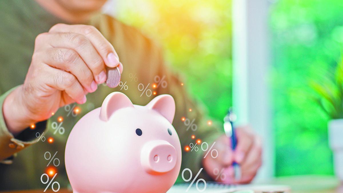 Afores sufrirían minusvalías en marzo por guerra en Irán, advierte la Amafore