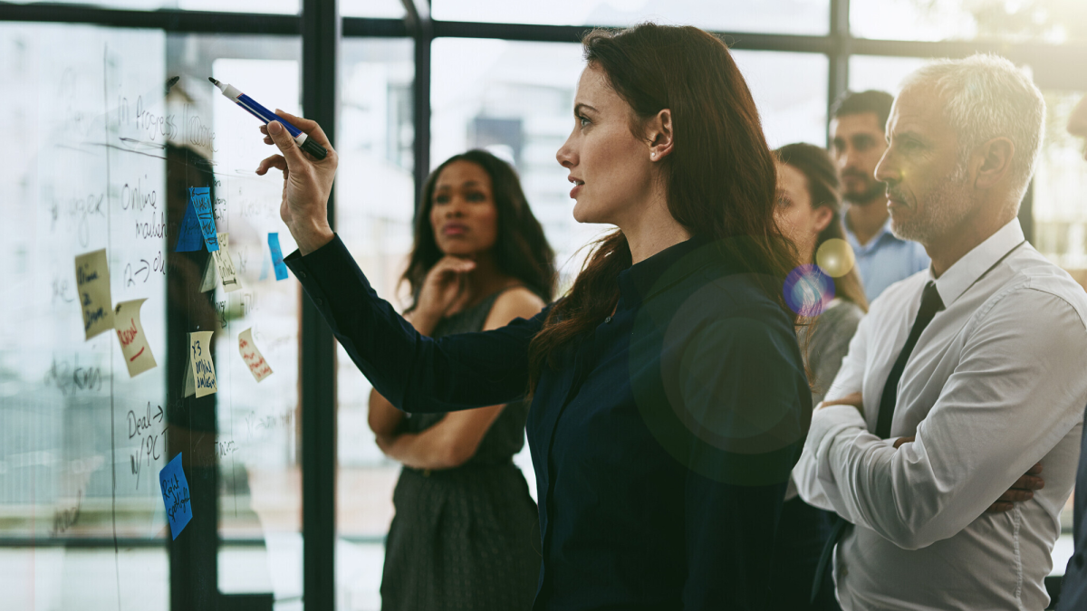 El liderazgo femenino se construye desde la estrategia DE&I