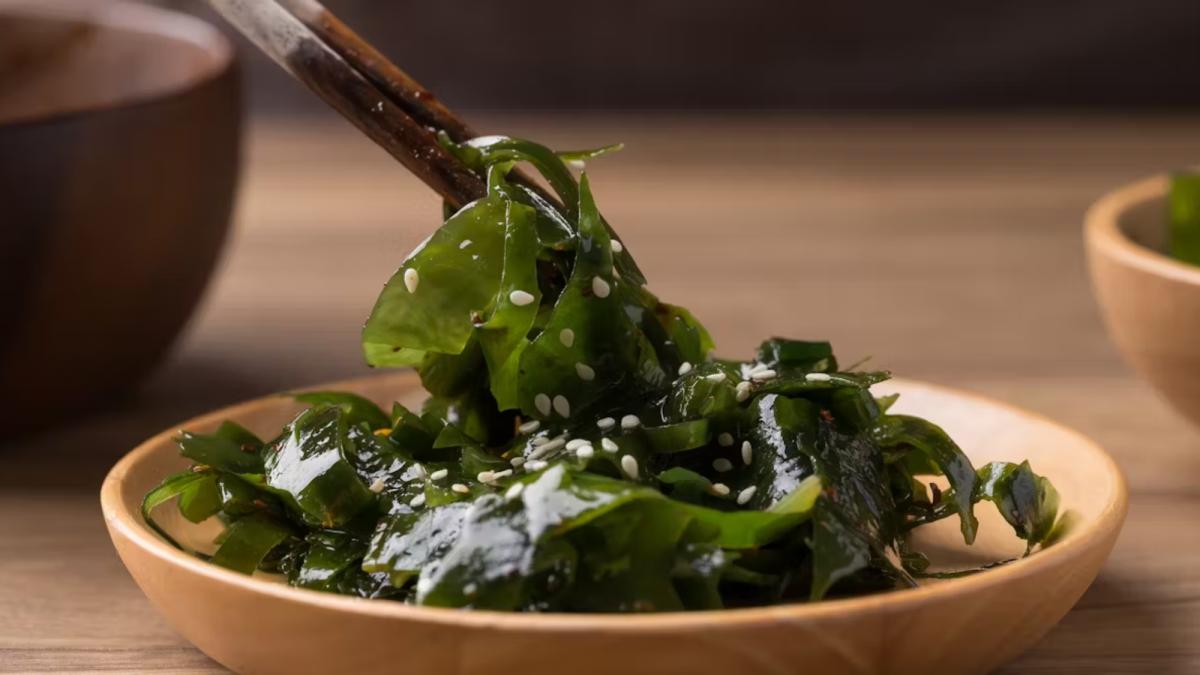 Benefits (and some risks) of incorporating algae in our diet