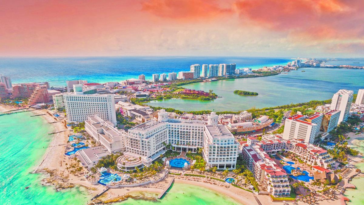 Descienden ganancias de rentas vacacionales por sobreoferta y regulación en Quintana Roo