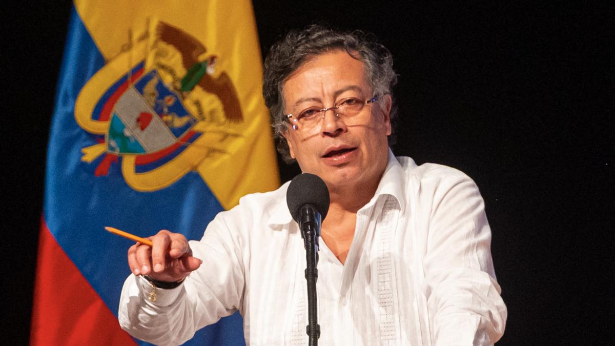 Petro notifica 14 muertos por ola de frío ártico en Colombia; pide a Corte reactivar emergencia económica