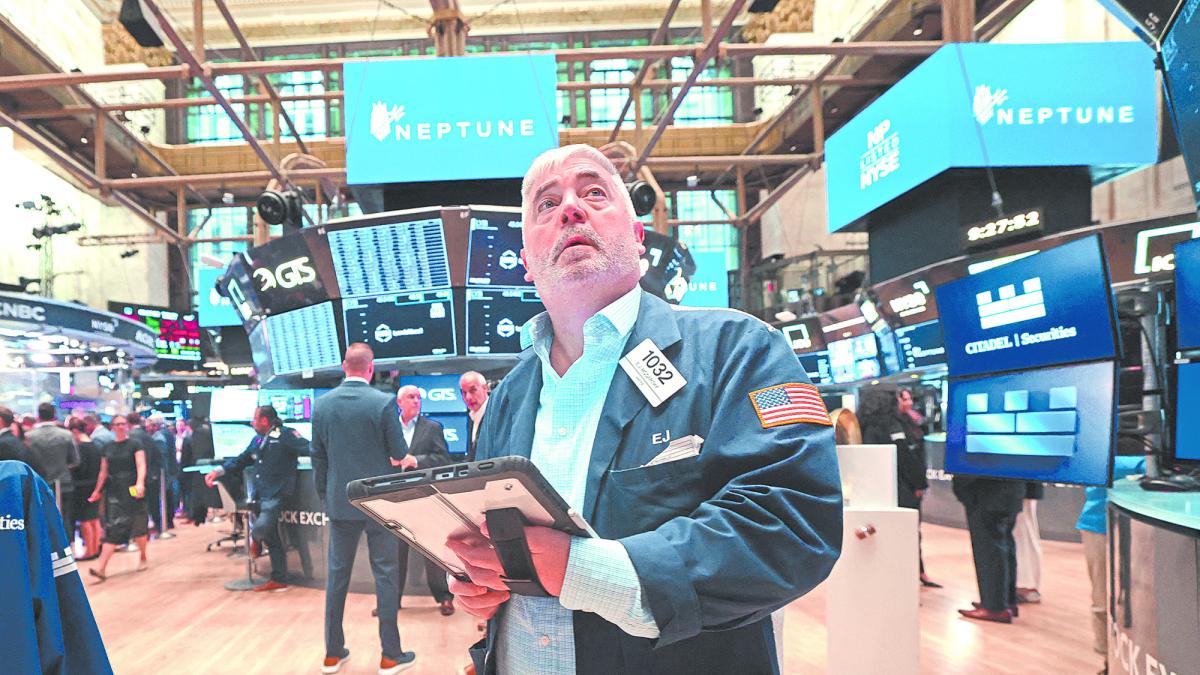 Wall Street retoma los descensos con la atención en Oriente Medio y los precios del petróleo