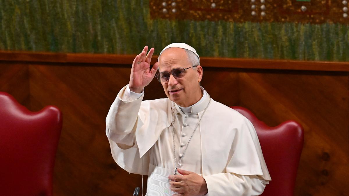 Papa León XIV pide evitar una nueva carrera armamentística ante expiración del Nuevo START