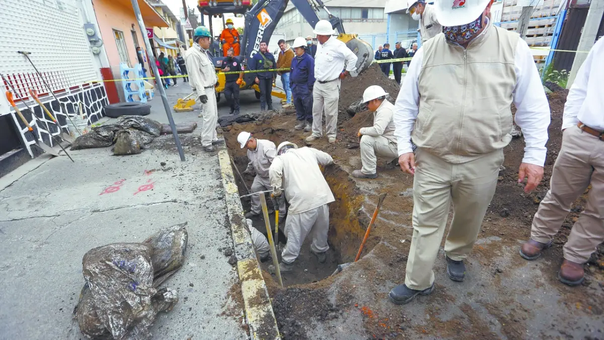 Aseguran más de 82,000 litros de huachicol