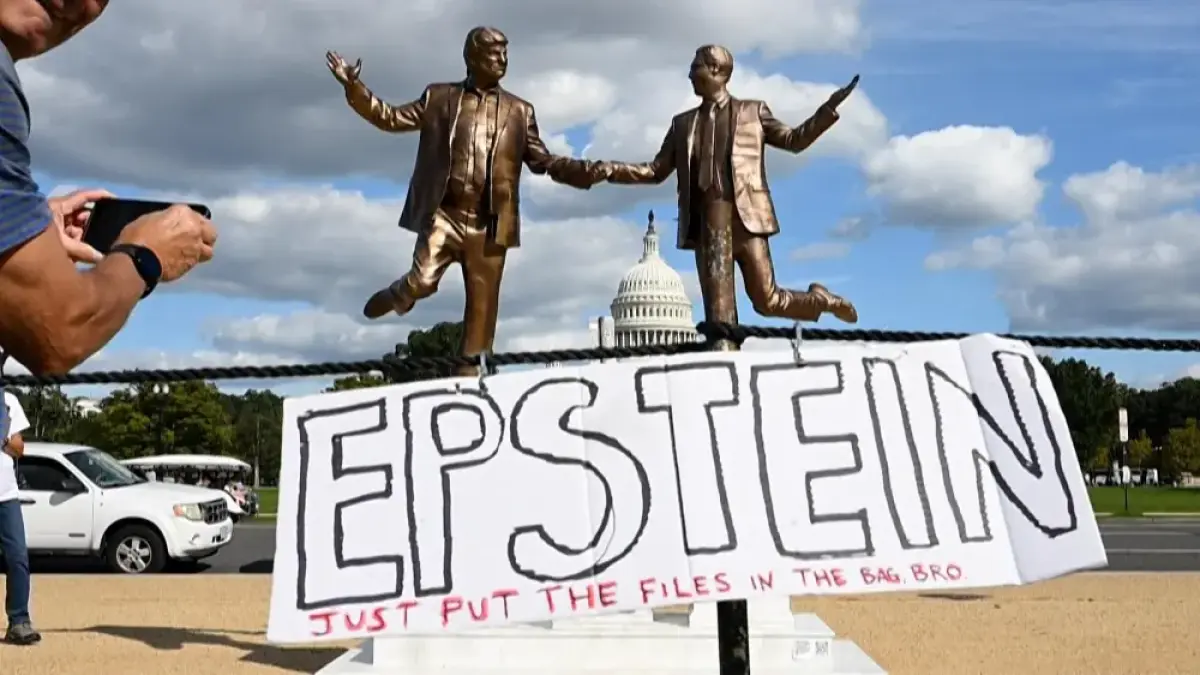 Mujeres exigen investigar al jefe de una agencia de modelos francesa y alegan vínculos con Epstein