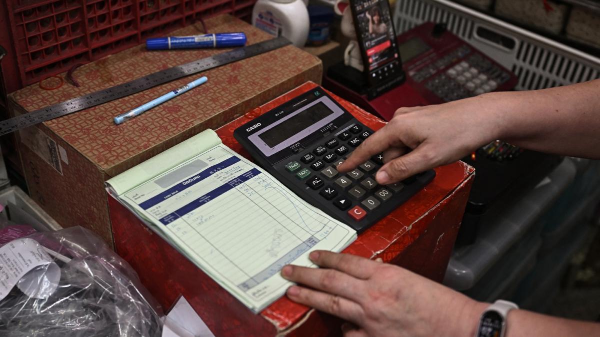 Las viejas calculadoras resisten pese al avance tecnológico y de la IA