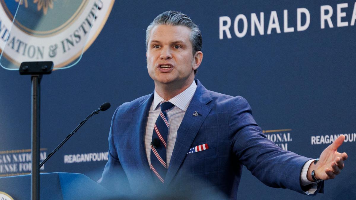 El jefe del Pentágono bajo fuego por sucesión de escándalos