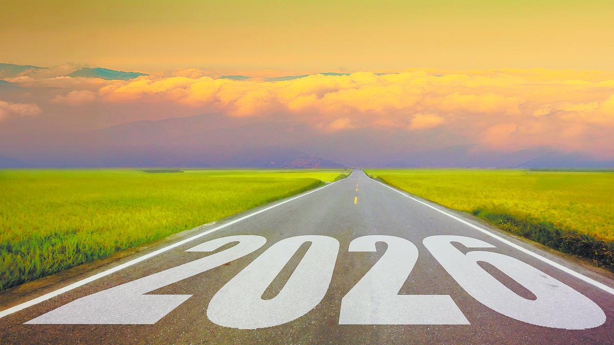 Rumbo al 2026: ​ ¿Cómo construir portafolios globales con bajo costo?