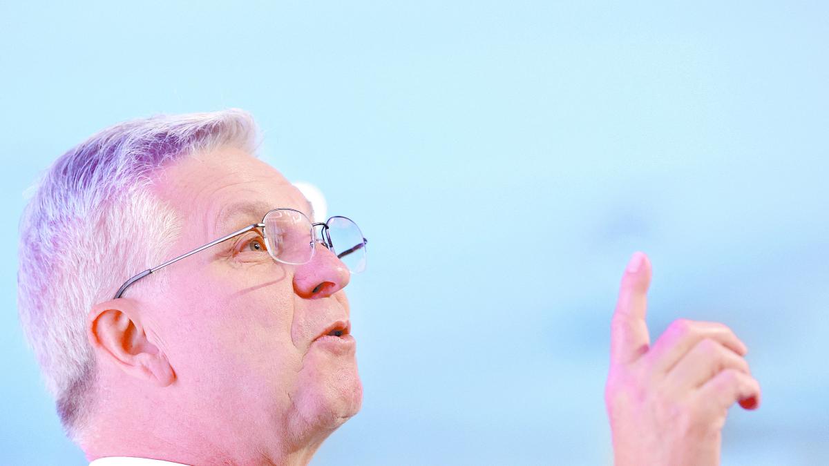 Waller dice que defenderá sin lugar a dudas independencia de la Fed