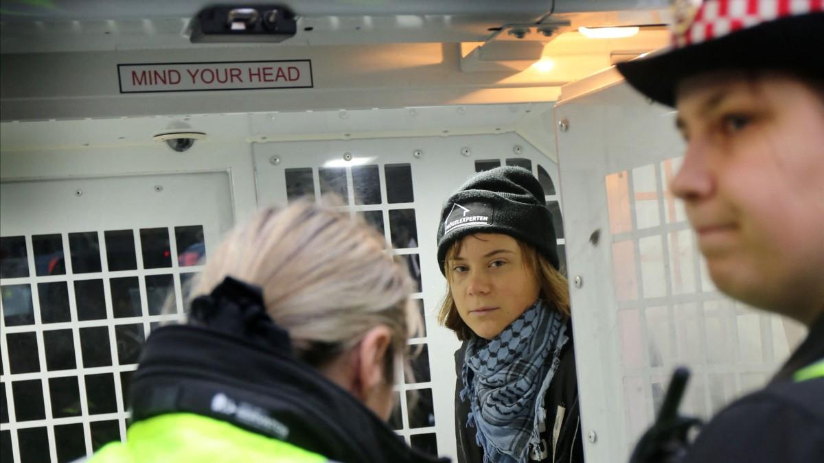 Detienen a Greta Thunberg en Londres por su apoyo al grupo proscrito Palestine Action